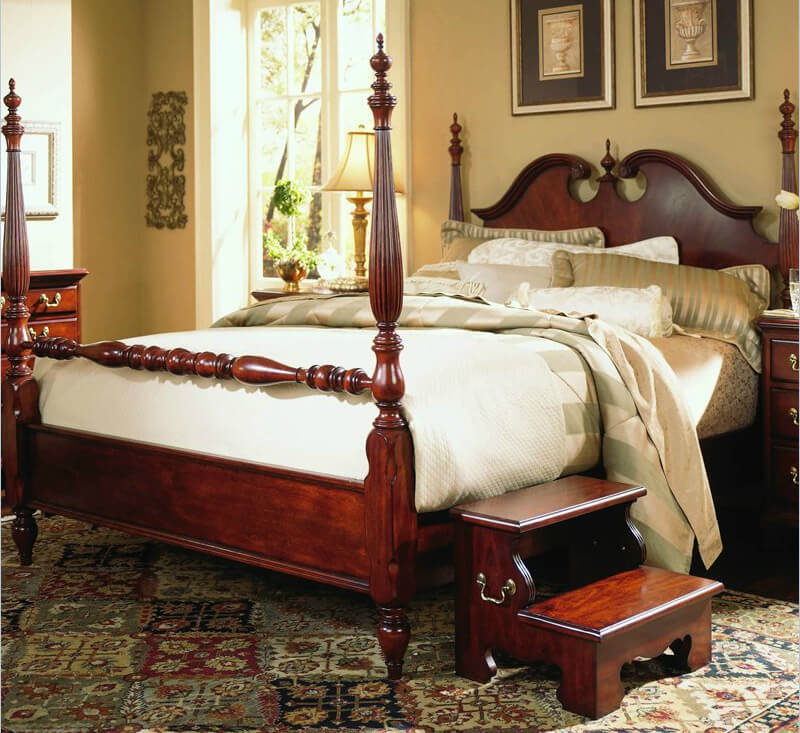 像任何传统家具一样，这种风格的床呼应着我们几个世纪以来一直存在的陈旧的视觉效果。