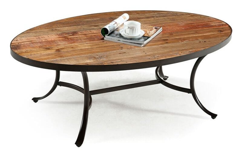 这张桌子的设计混合了乡村风格的木头表面和黑色的金属框架，为一个轻和通风的外观与重力。光滑的形状与老化的木材形成对比。