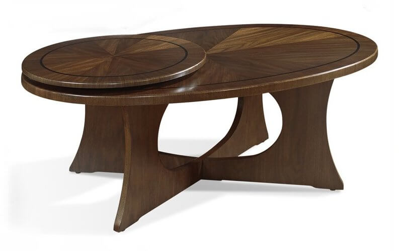 这款细节丰富的咖啡桌在椭圆形表面和独特的圆形平台上都有复杂的木纹图案，可以向外旋转，扩大表面积。粗腿造就了坚实的框架。
