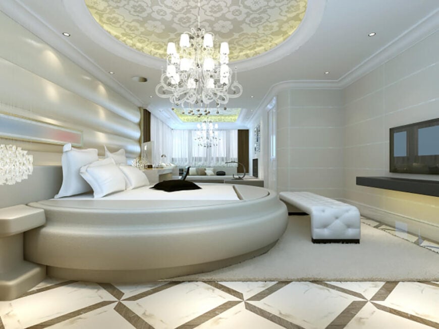 这个华丽的卧室利用引人注目的强调墙代替床头板，统一当代和极简主义设计的装饰。
