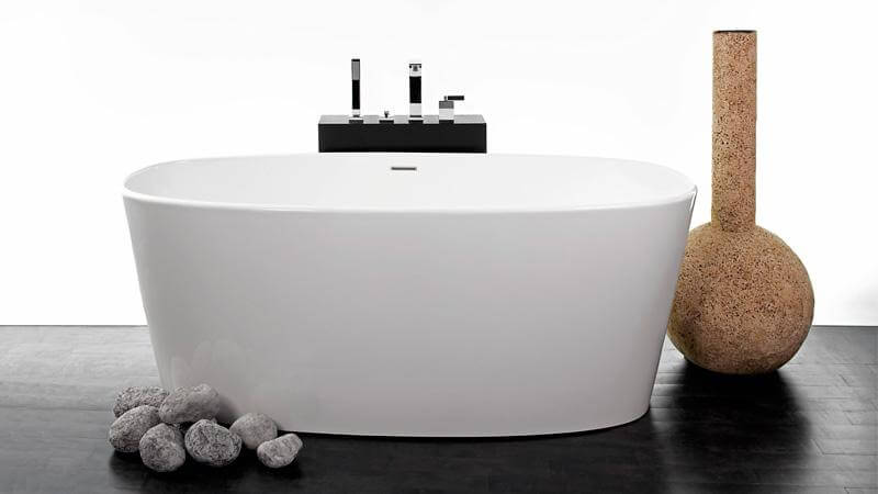 OVE系列的浴缸是椭圆形的，具有修长、圆润的边缘和性感的曲线。较小的结构适合一个沐浴者，深度允许沐浴者完全浸入水中。BOV 01-62是独立可用的。