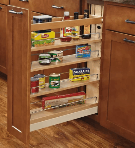 隐藏撤离香料架,完美的安装在你的厨房柜台或橱柜。一个节省空间的一个很酷的设计。