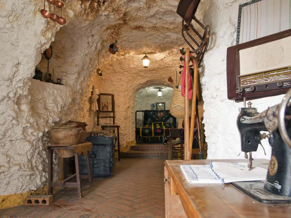 洞穴的房子内部
