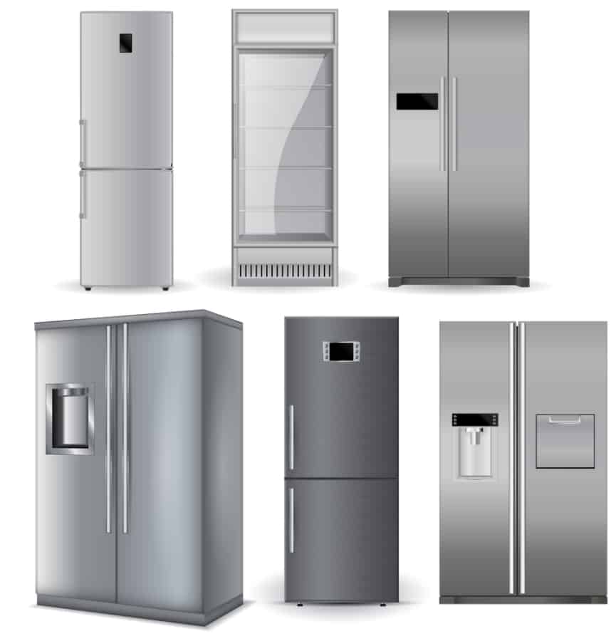 一套不同型号的冰箱。