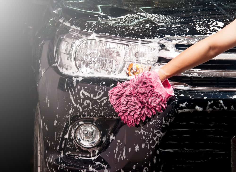 洗车手套用来洗车。