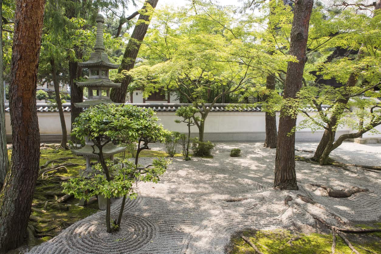 日本京都百满本千寺的禅宗花园