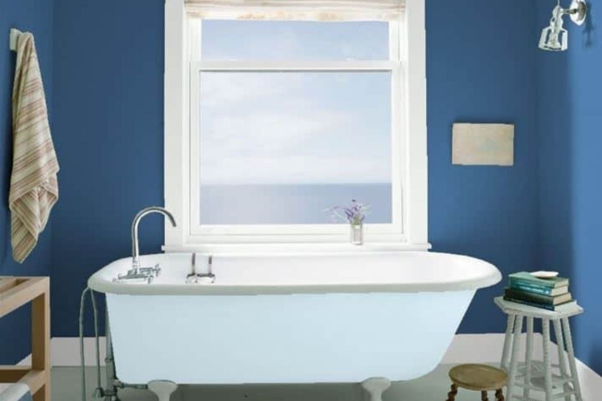 纽约心境的蓝色浴室配色理念。