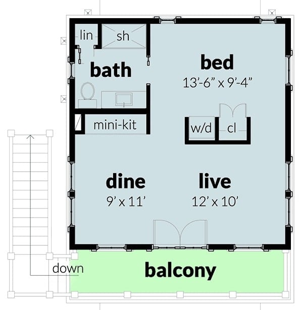 二层平面图有卧室，完整的浴室，迷你厨房，餐厅和延伸到宽阔阳台的客厅。