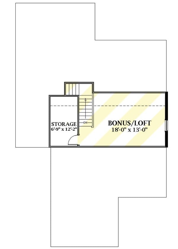 第二层平面图，设有额外的阁楼和储藏室。