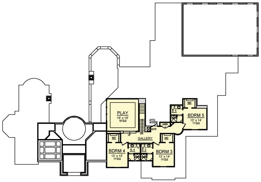二层平面图包括三间卧室、套房和一间大游戏室。