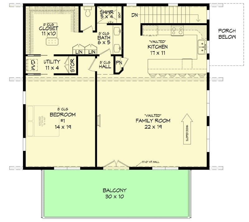 二层平面图有另一间卧室、一间厨房和一间带宽阳台的家庭娱乐室。