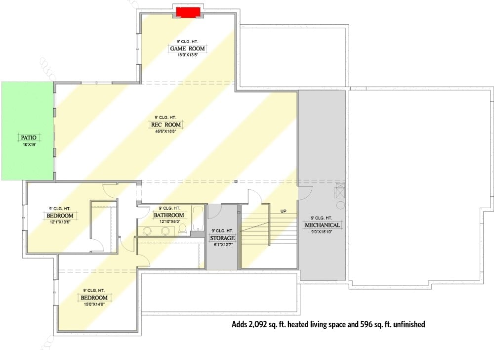 二层平面图有三间卧室，两间浴室，还有很多甲板。