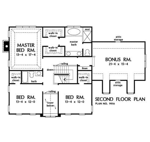 二层平面图有一个奖励房间和三间卧室，包括主要套房。