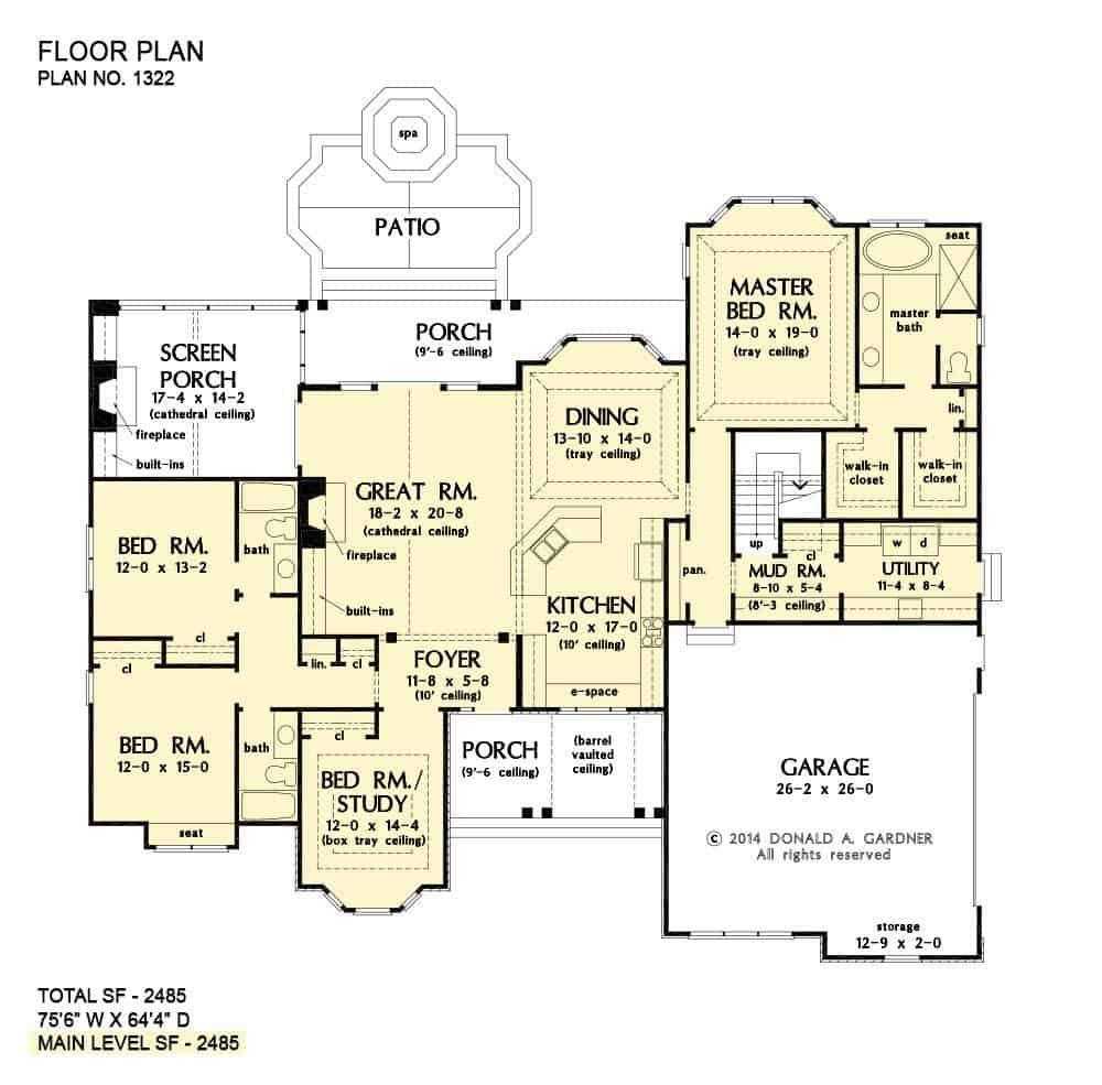 4卧室单层的主要楼层平面图Charlton欧洲住宅，设有门厅，大房间，厨房，餐厅，储藏室，公用设施和大量户外空间。