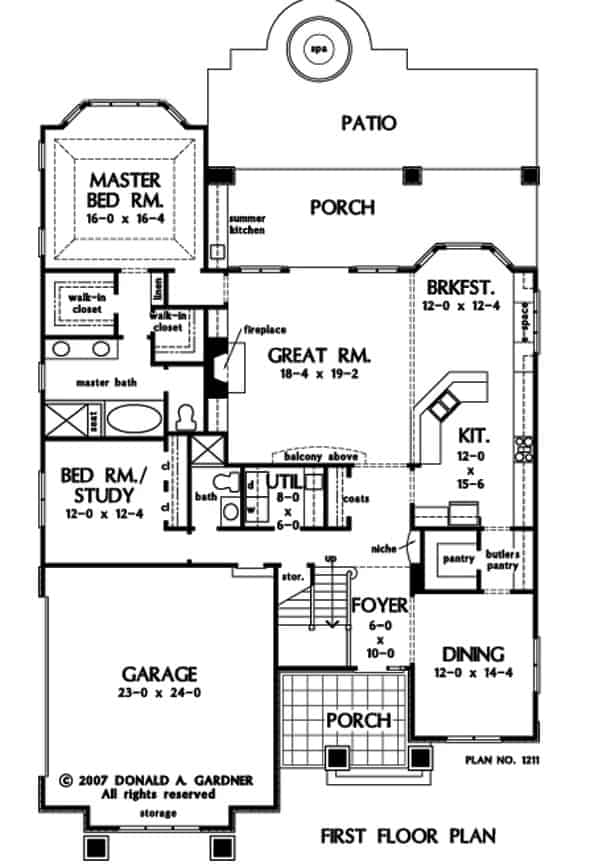 主级两层的平面图工匠风格5-bedroom Rangemoss门厅带回家,正式饭厅,大房间,厨房,早餐角落,效用的房间,两间卧室包括初级套房和灵活的研究。