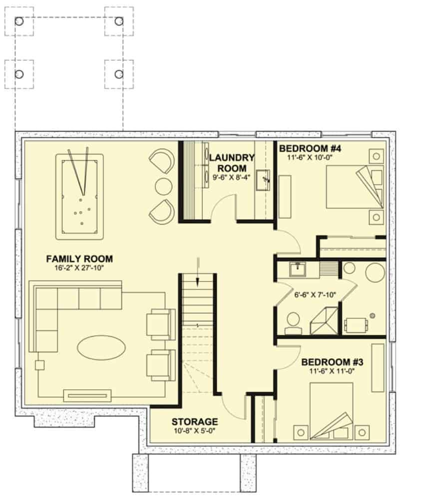 低层平面图有两间卧室，洗衣房，第二家庭房和存储空间。