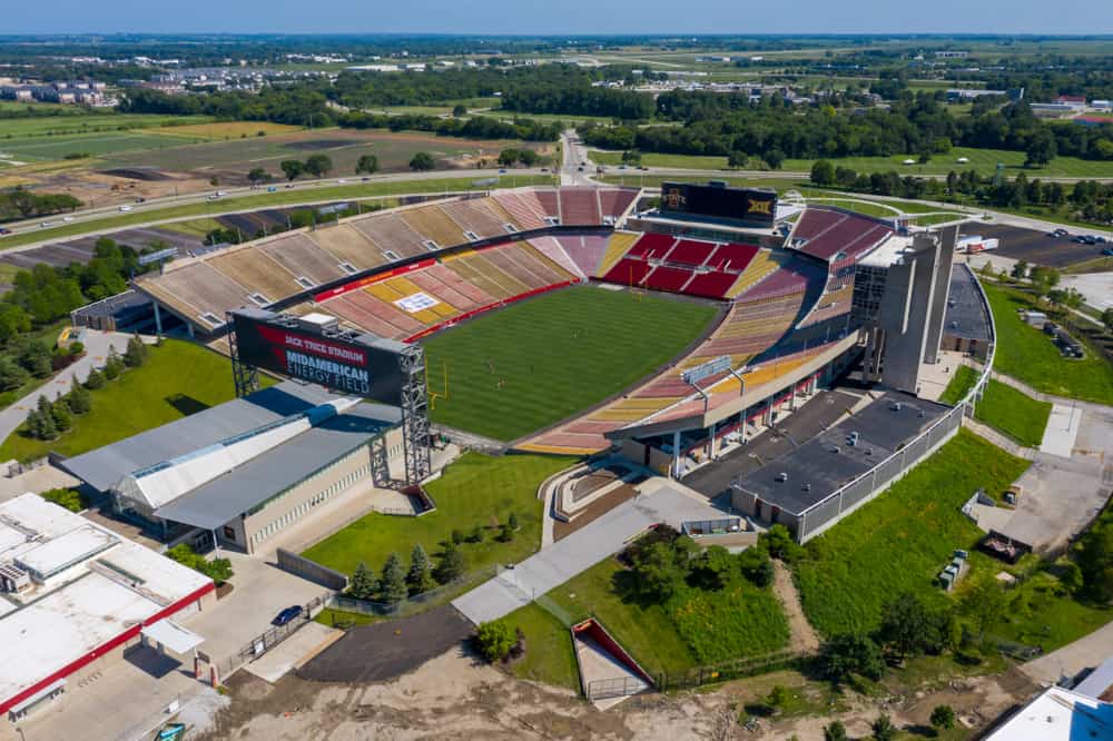 艾奥瓦州艾姆斯的杰克·特里斯体育场鸟瞰图。