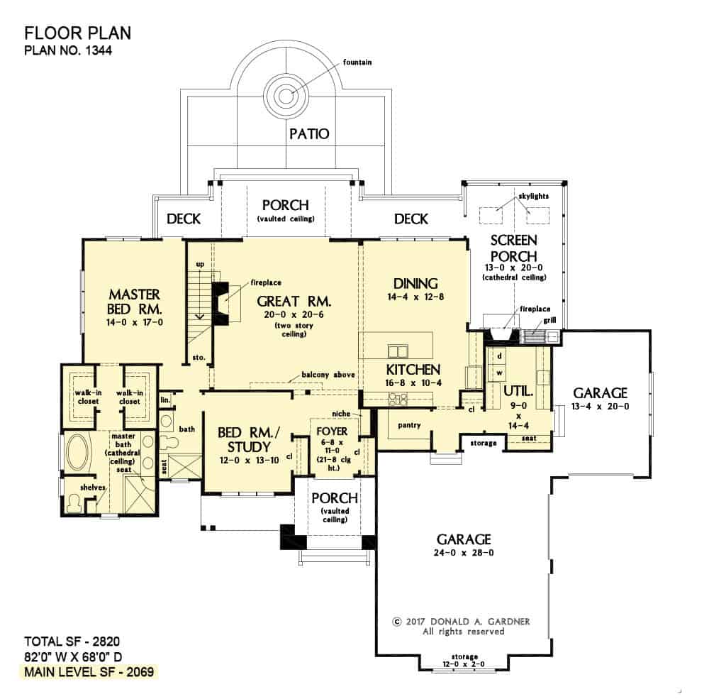 现代4卧室两层楼的Ella城市农舍的主要楼层平面图，设有门厅，大房间，餐厅，厨房，公用设施和大量户外空间。