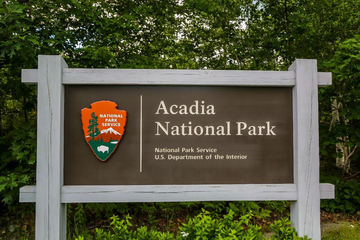 缅因州巴港的阿卡迪亚国家公园入口。
