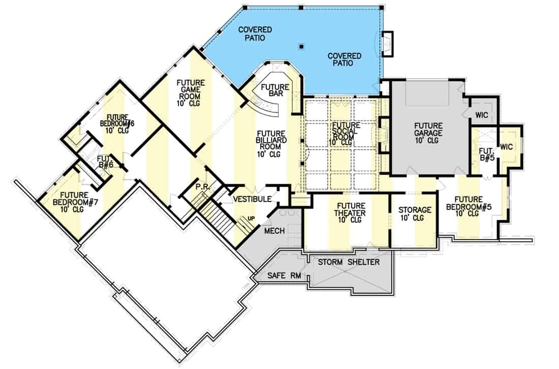 低层平面图有三间卧室、一间游戏室、台球室、一个大型酒吧、一个家庭影院和一个通往有盖露台的社交室。