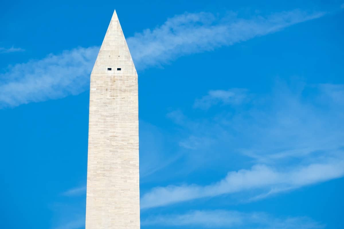 华盛顿纪念碑铝帽。