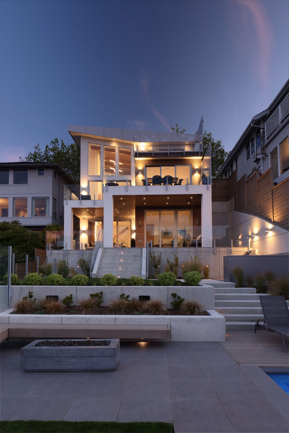 一个美丽的房子，西海岸当代设计，给人一种美感。