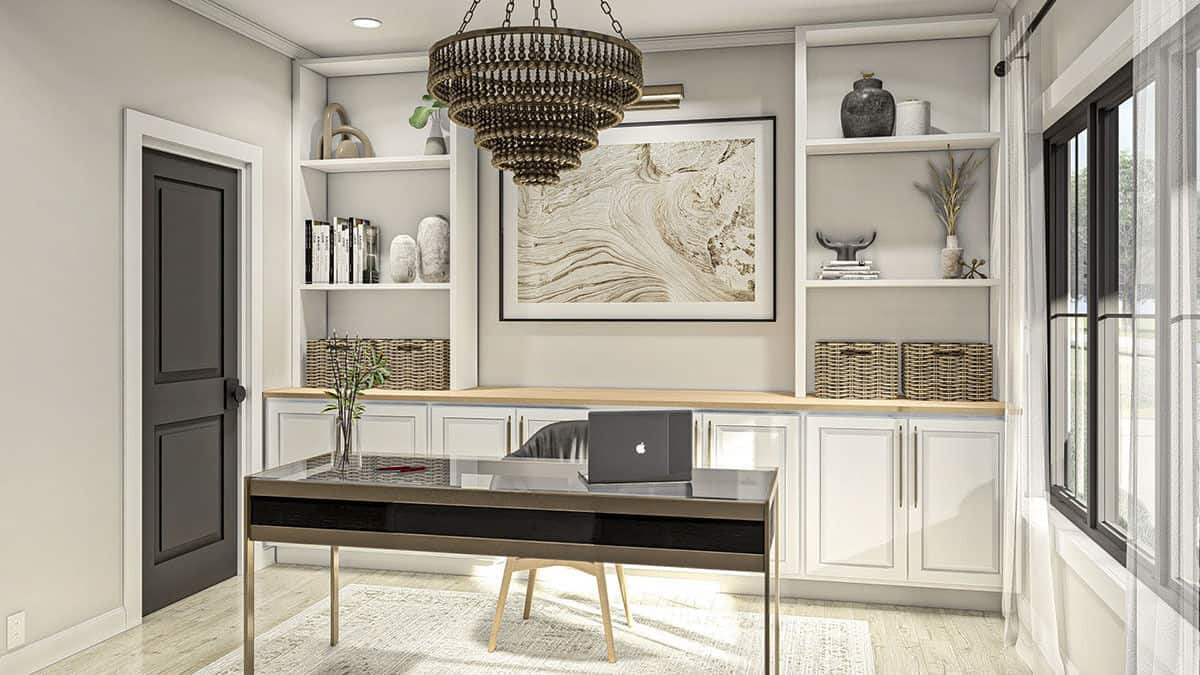 家庭办公室，白色的嵌入式家具和一张现代的桌子，上面有一个层叠的枝形吊灯。