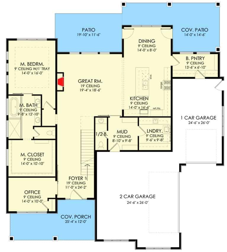 主级的平面图5-bedroom双层现代农舍门厅,大房间,厨房,餐厅,洗衣房,初级套房、家庭办公室,和一个寄存室,打开车库。